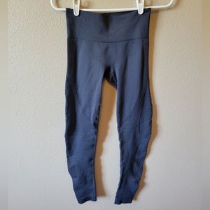 Zyia Seamless Perforated Sculpt Leggings, XS/S